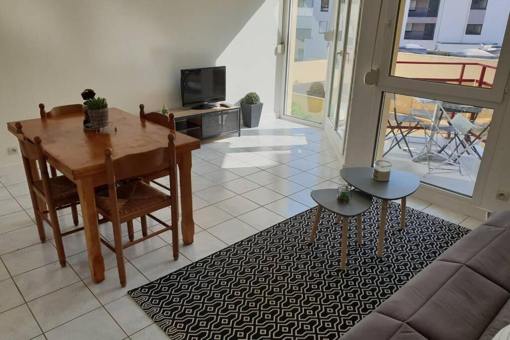 Appartement Plage De Trestraou Perros-Guirec Exterior foto